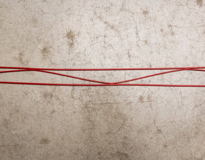 Muurgrip ST/E verzinkt gecoat 30 mm en 50 mm breed